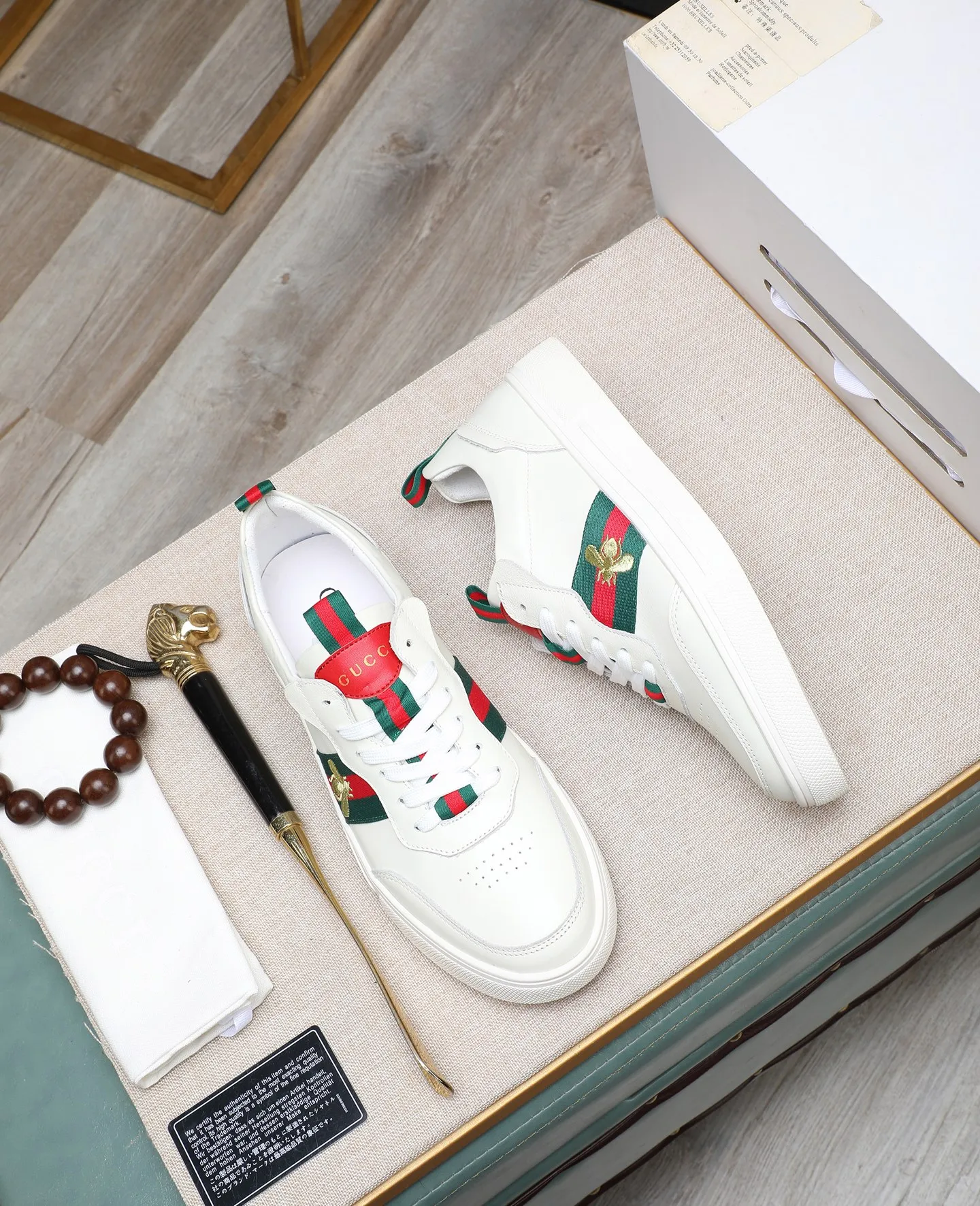 Men's shoes 💰460 GUCCI🔍🔍The latest models are on sale at the same time at the counter. Original calfskin imported from Italy, genuine leather lining, (high-end, extravagant, and classy) with exquisite workmanship. Soles: Original soles specially provided by the original factory. ⚠Exclusive double-layer movable molded soles are super comfortable⚠. Photos of the real thing🎬The real thing is even better🔍🔍"High quality·Follow the order" Code number 38-44